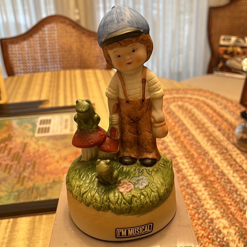 Musical Porcelain Figurine
